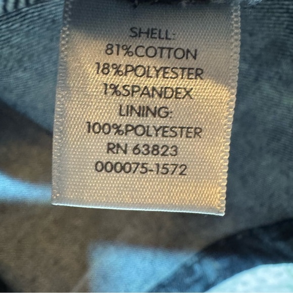 Cjbanks Women’s Skorts Rose Patterned 2-Tone Denim Skirt Size 18W Lined - Picture 5 of 5